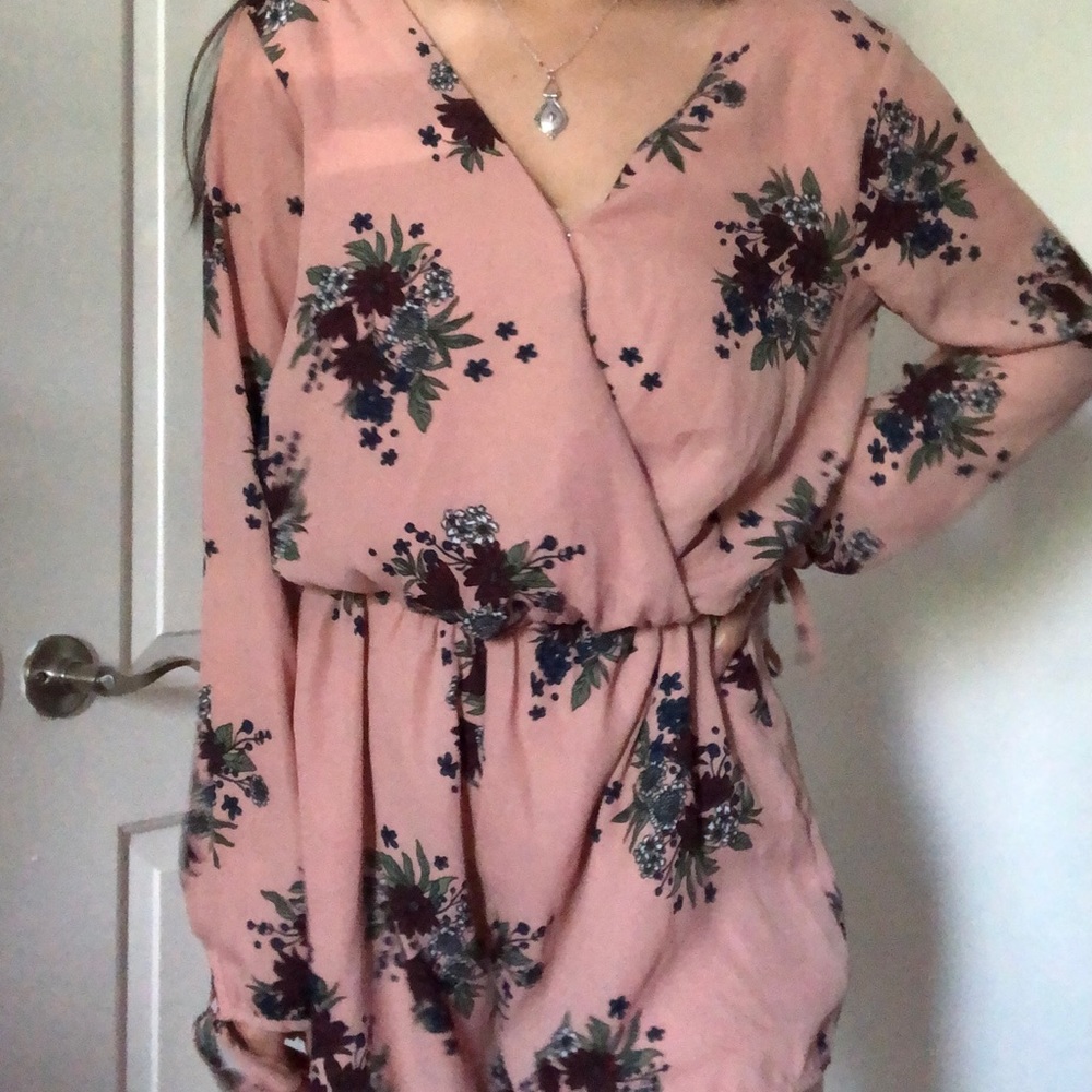 FLORAL ROMPER - Picture 2 of 3